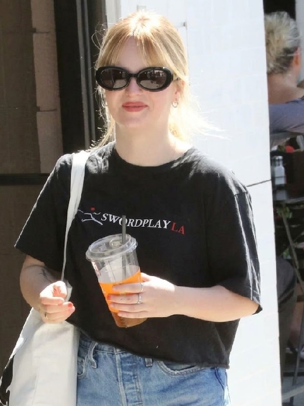 Lulu Wilson Studio City Farmers Market Black T-Shirt Lulu Wilson Studio City Farmers Market T-Shirt